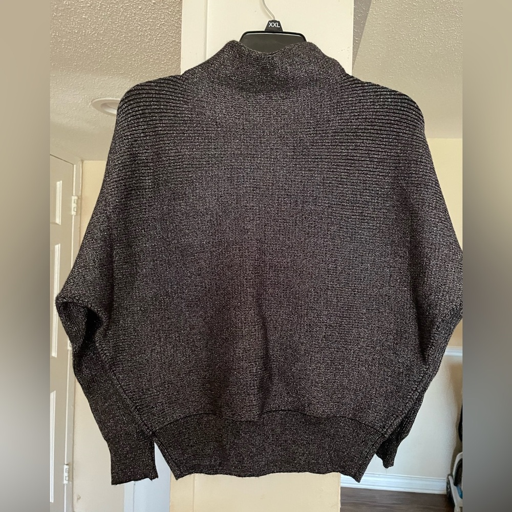Women's NWT Black & Gunmetal Shimmer Sweater Size XS